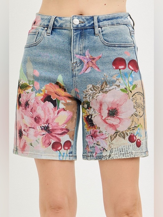 Risen Jeans Pants - Artsy Floral Collage Print Wide Leg Bermuda Denim Shorts - Risen